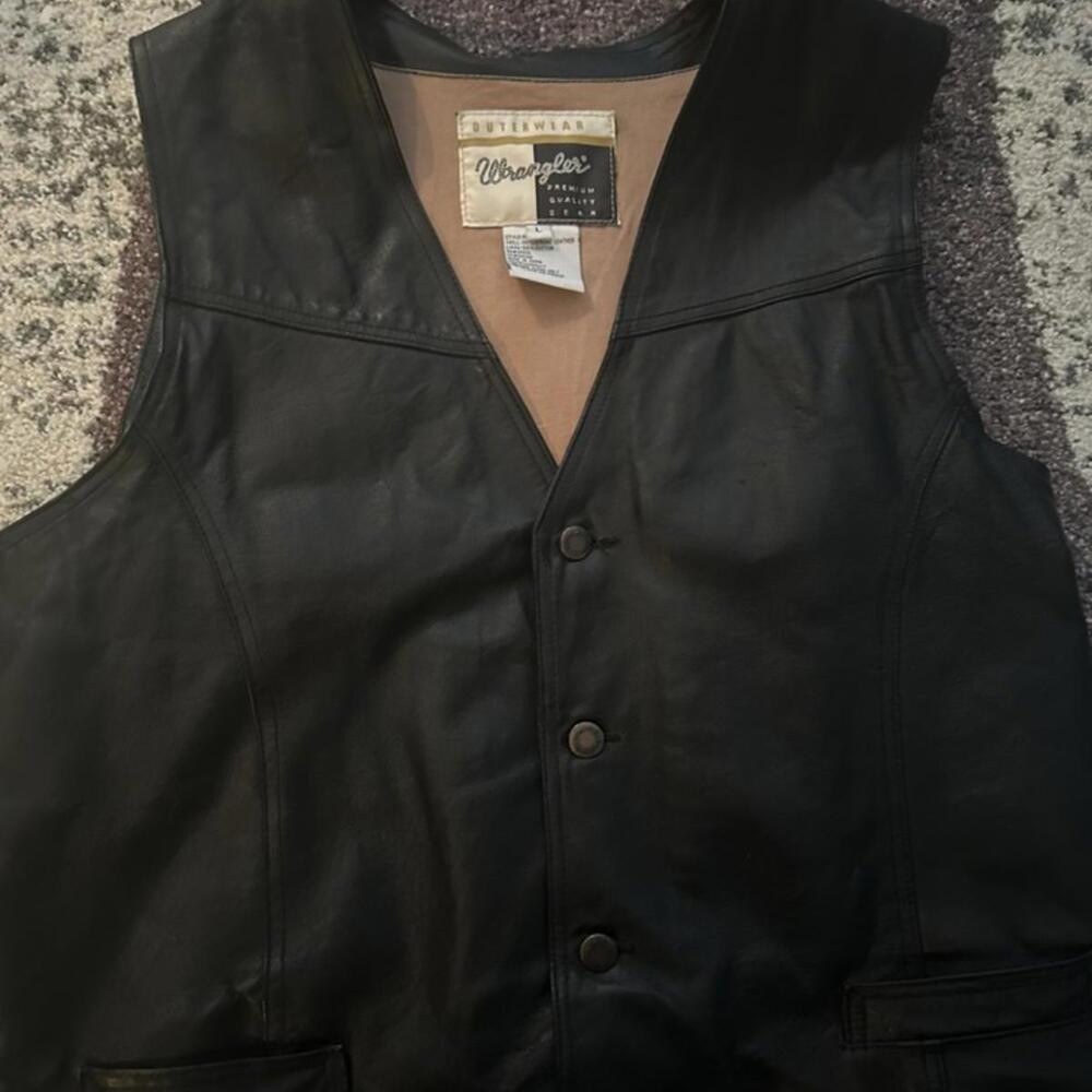 Wrangler Premium Leather Vest - Men's L - Picture 2 of 6